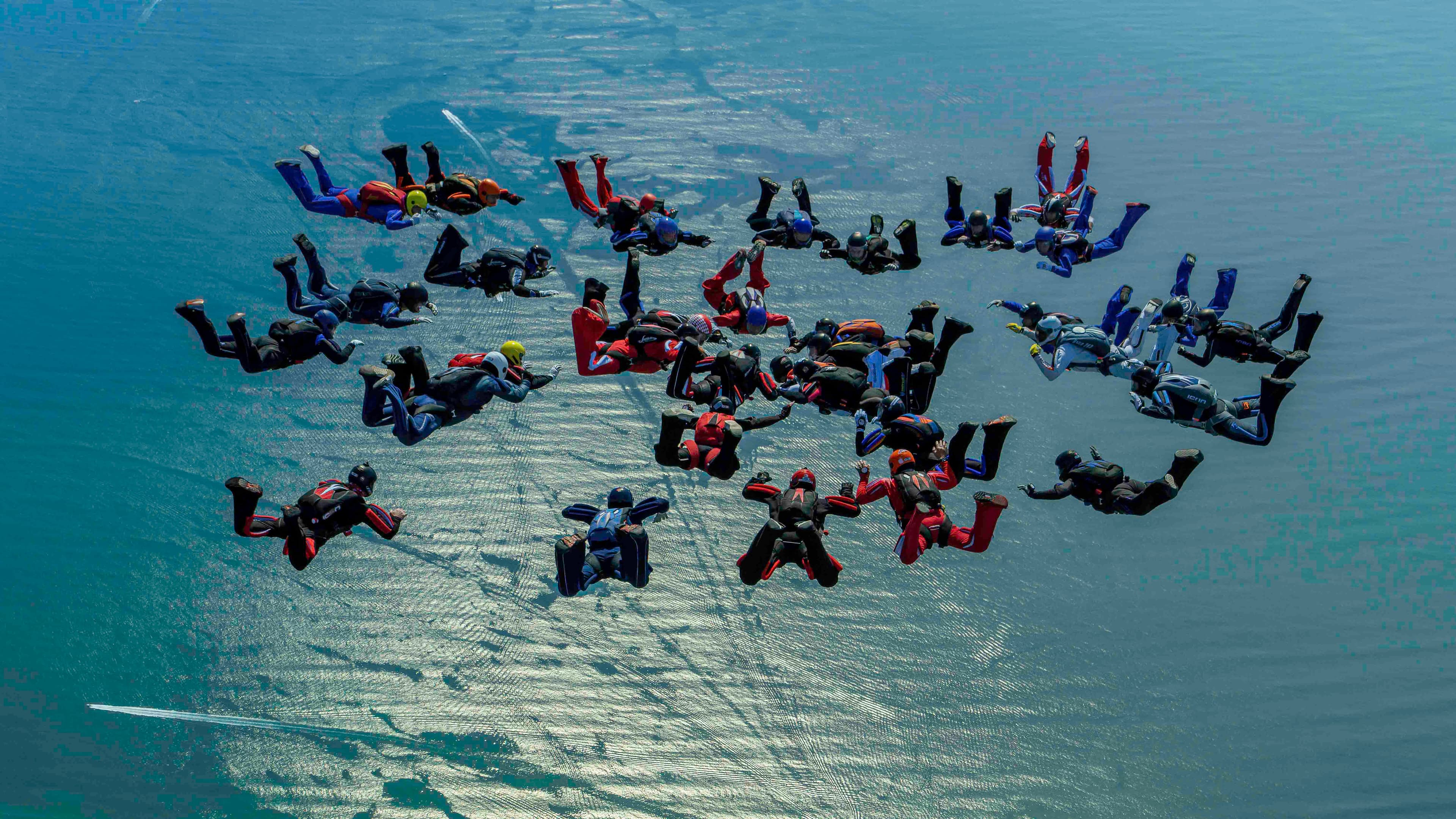 Skydiving photo